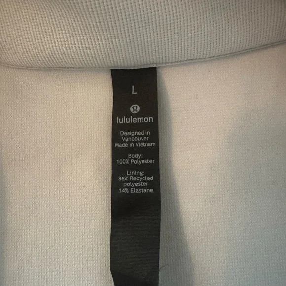 lululemon athletica Men's Light Gray Zip-Up Shirt Jacket - Picture 2 of 8